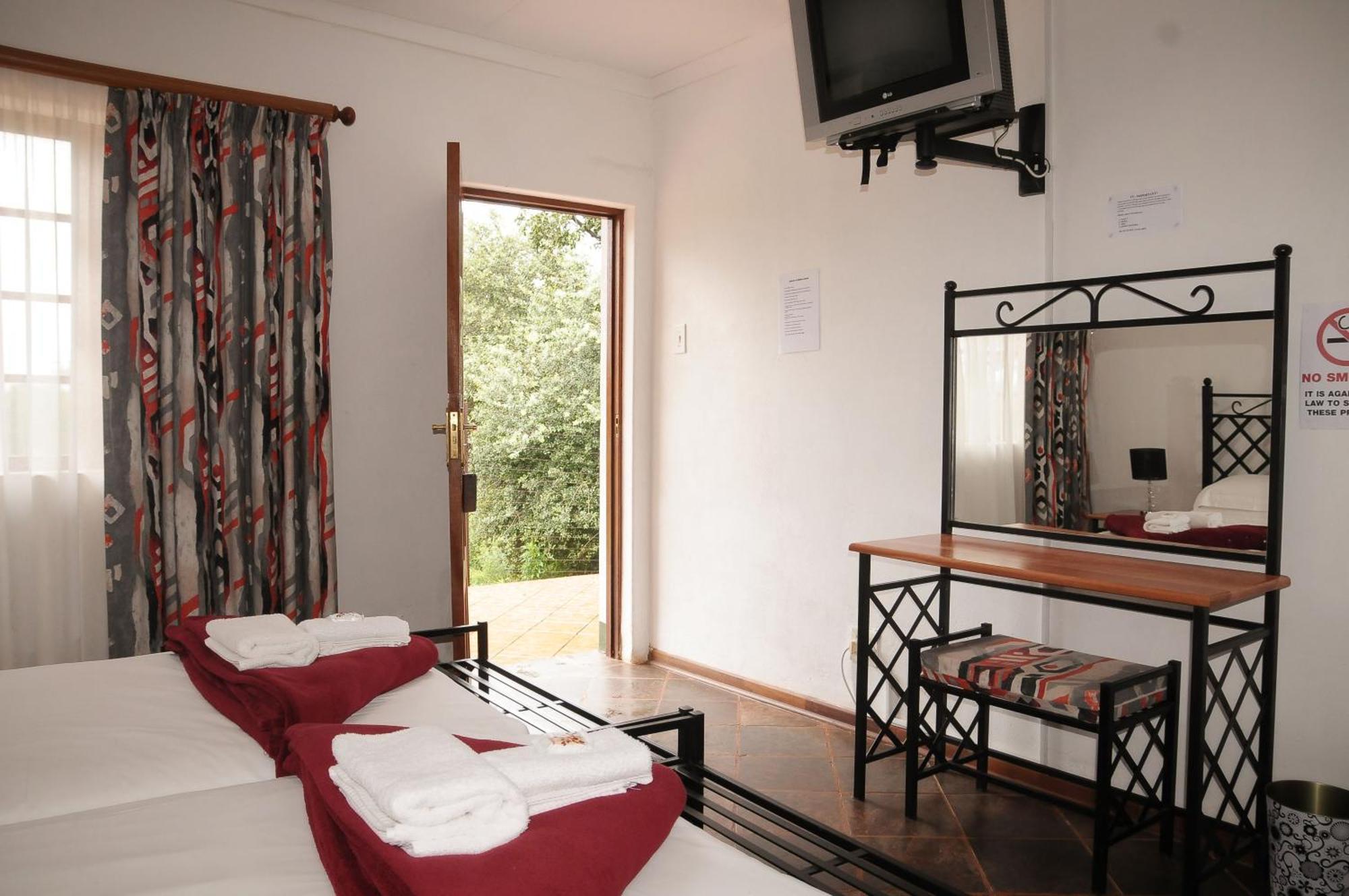 Mount Azimbo Lodge Louis Trichardt Exterior foto