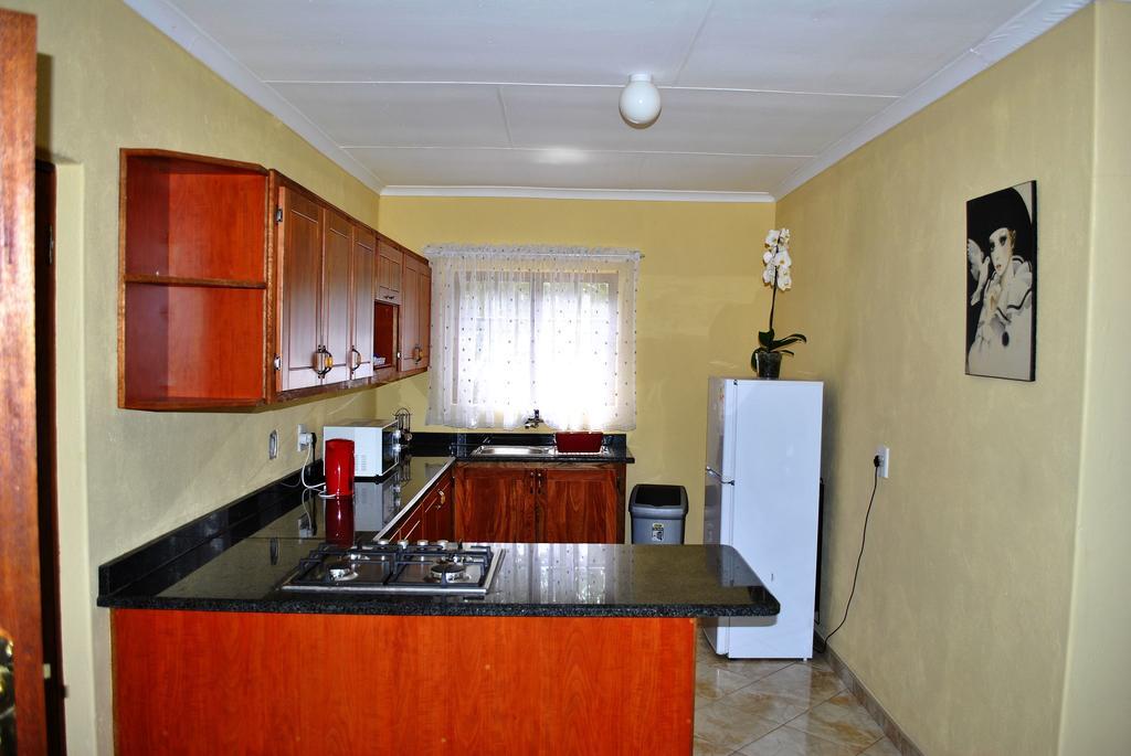 Mount Azimbo Lodge Louis Trichardt Exterior foto